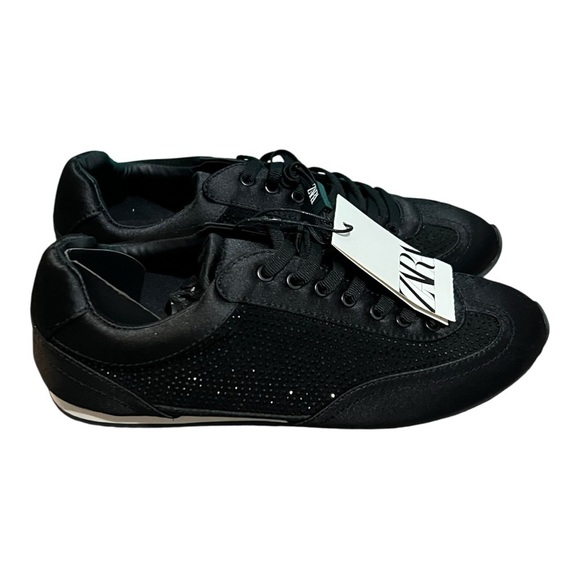 Zara Sneakers Women's Size 6.5 Euro 37 Black Embellished Lace Up Flat NEW - Picture 6 of 7